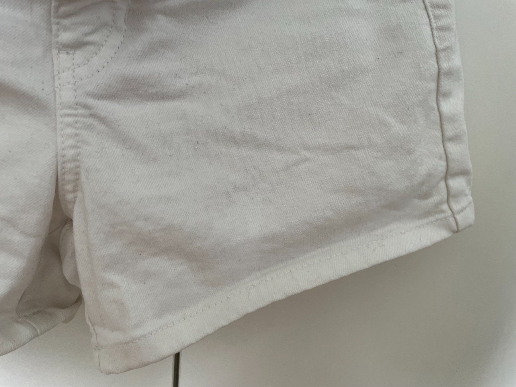 Banana Republic Hosen: Short taille basse Banana Republic – Gebraucht aus Petit Lancy von gil_hr6v 4