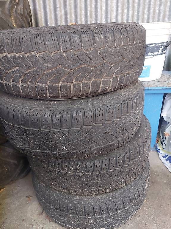 Pneumatici & Ruote complete: Cerchi con gomme  – Usato da Arogno venduto da Matteosans 2