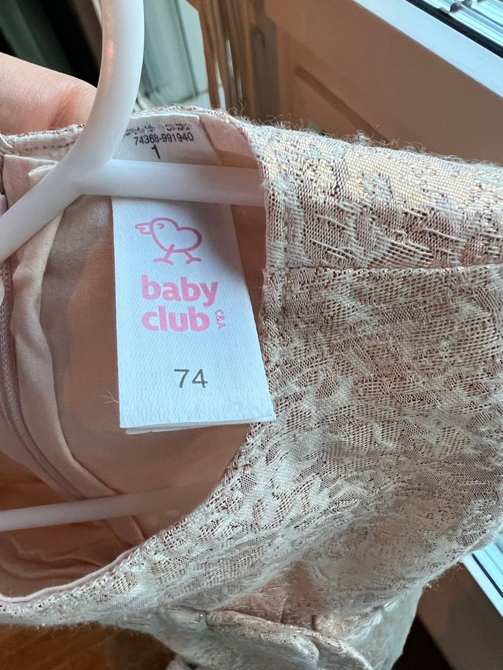 C&A Vestiti & Gonne: C&A Babykleid 74cm Weihnachtskleid – Usato da Adliswil venduto da youngbee 3