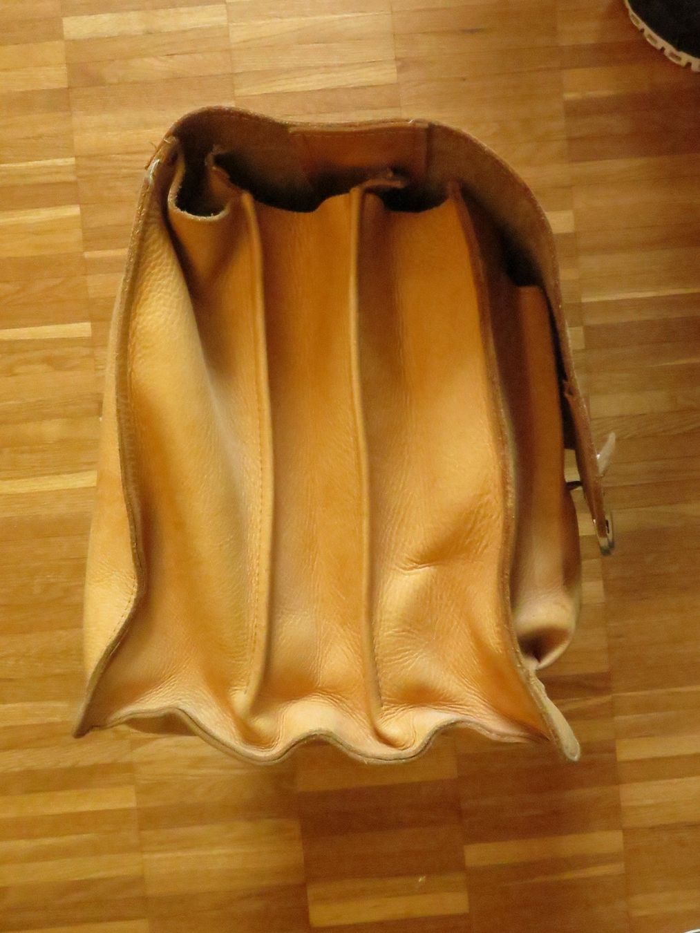 Valigie & Borse: Leder Mappe Vintage – Usato da Zwingen venduto da Tigertimmi 7