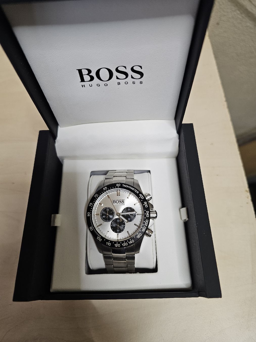 Hugo Boss Uhren: Hugo Boss  – Neu (gemäss Beschreibung) aus Burgdorf von weggu.666