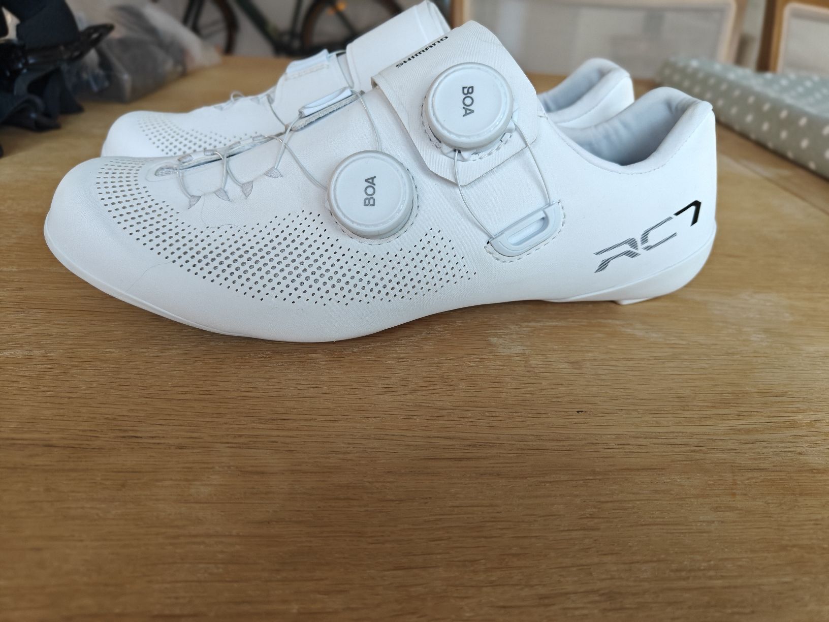 Shimano Herrenschuhe: Shimano RC7 size 41 – Gebraucht aus Visp von mot_xd2c 2