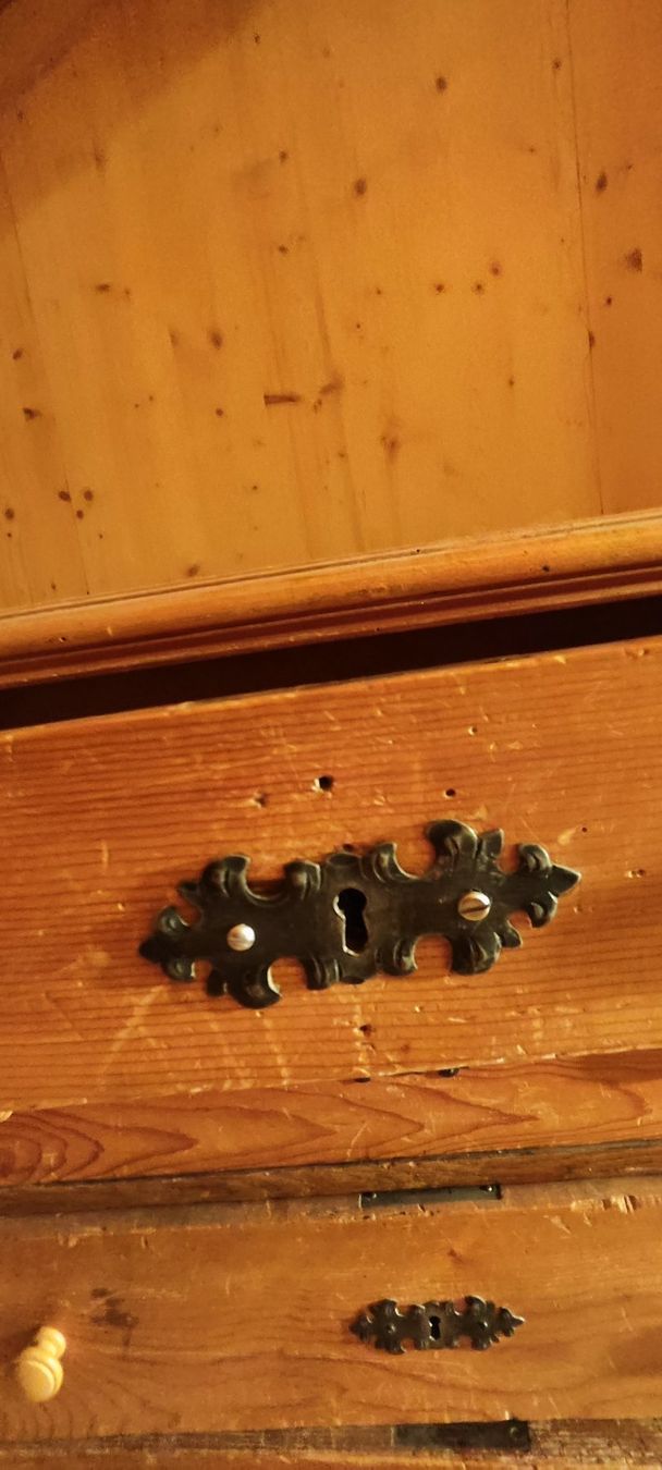 Kommoden: Antike Kommode Holz massiv – Gebraucht aus Bülach von mybo98 2