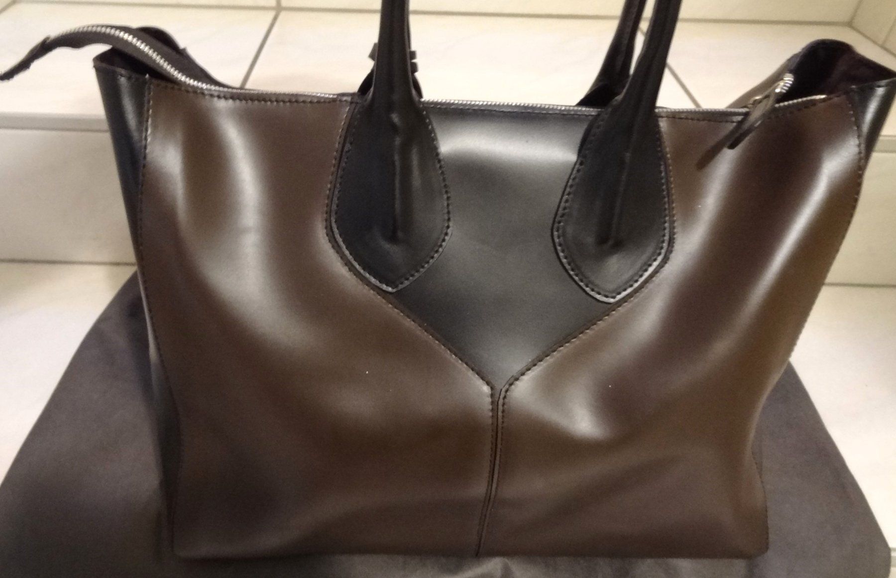 Borse da donna: BEVINI  MODENA TASCHE LEDER NEU – Nuovo (secondo la descrizione) da Läufelfingen venduto da Kamari 2