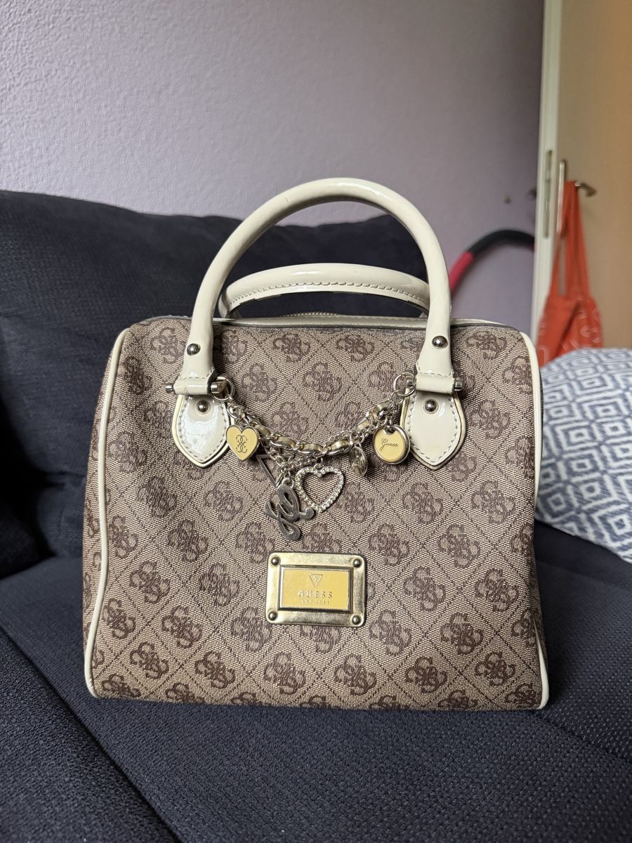 Guess Taschen für Damen: Guess Tasche (von ca. 2015) – Gebraucht aus Nürensdorf von agwils7 1