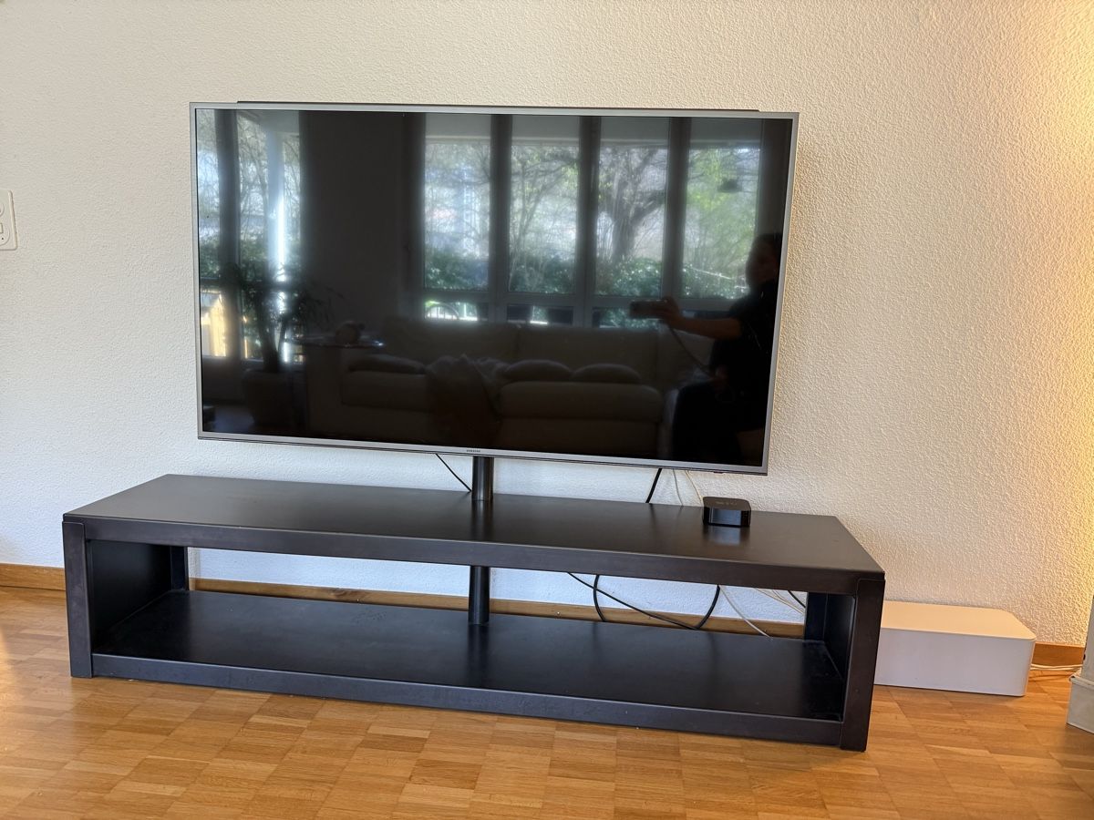 Mobili TV: Zeus Tv Möbel – Usato da Winterthur venduto da SKaiser 1