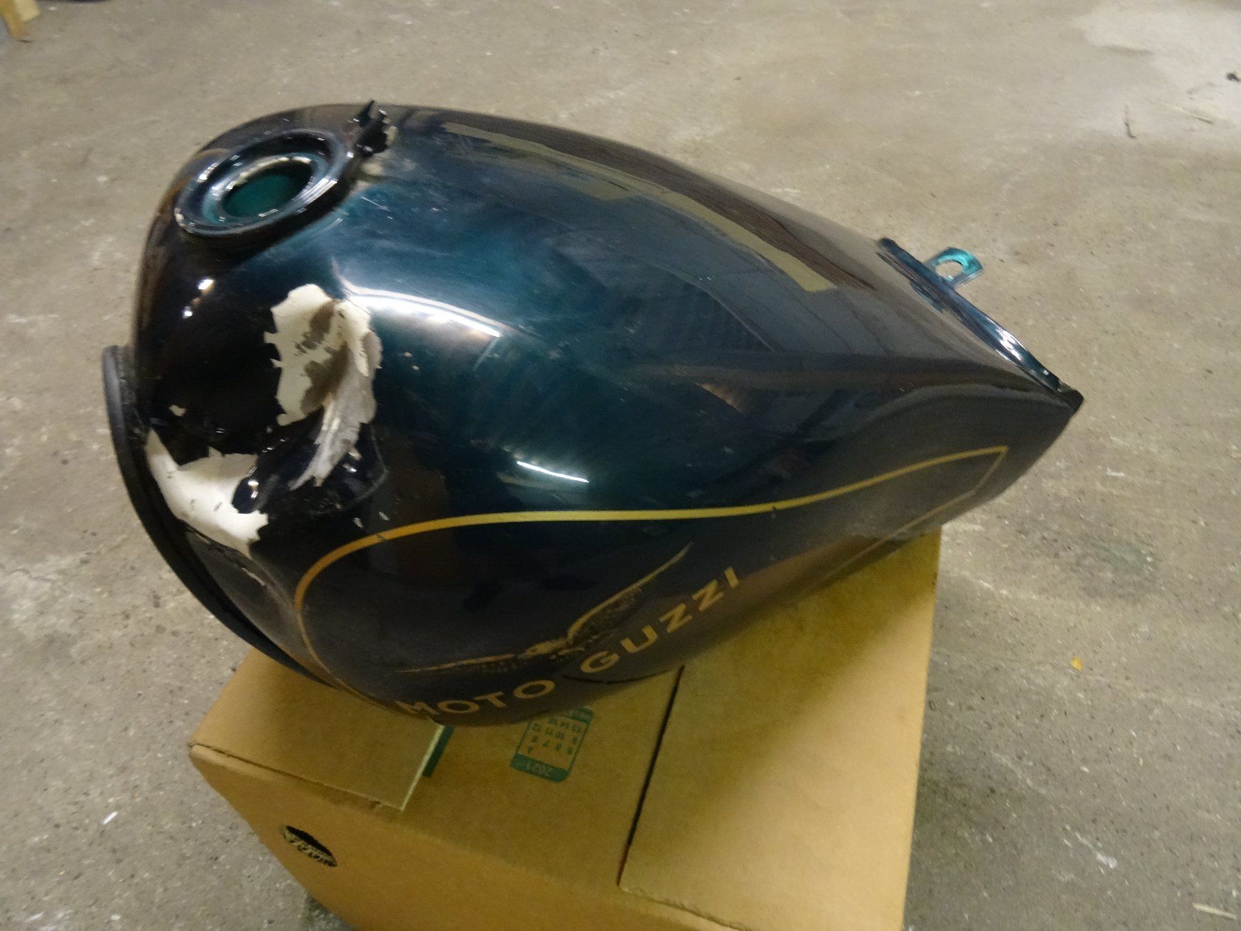 Moto Guzzi Toutes les pièces détachées moto: Benzintank MOTO GUZZI 750 Nevada, – D'occasion à Niederbipp par mission55impossibile 4