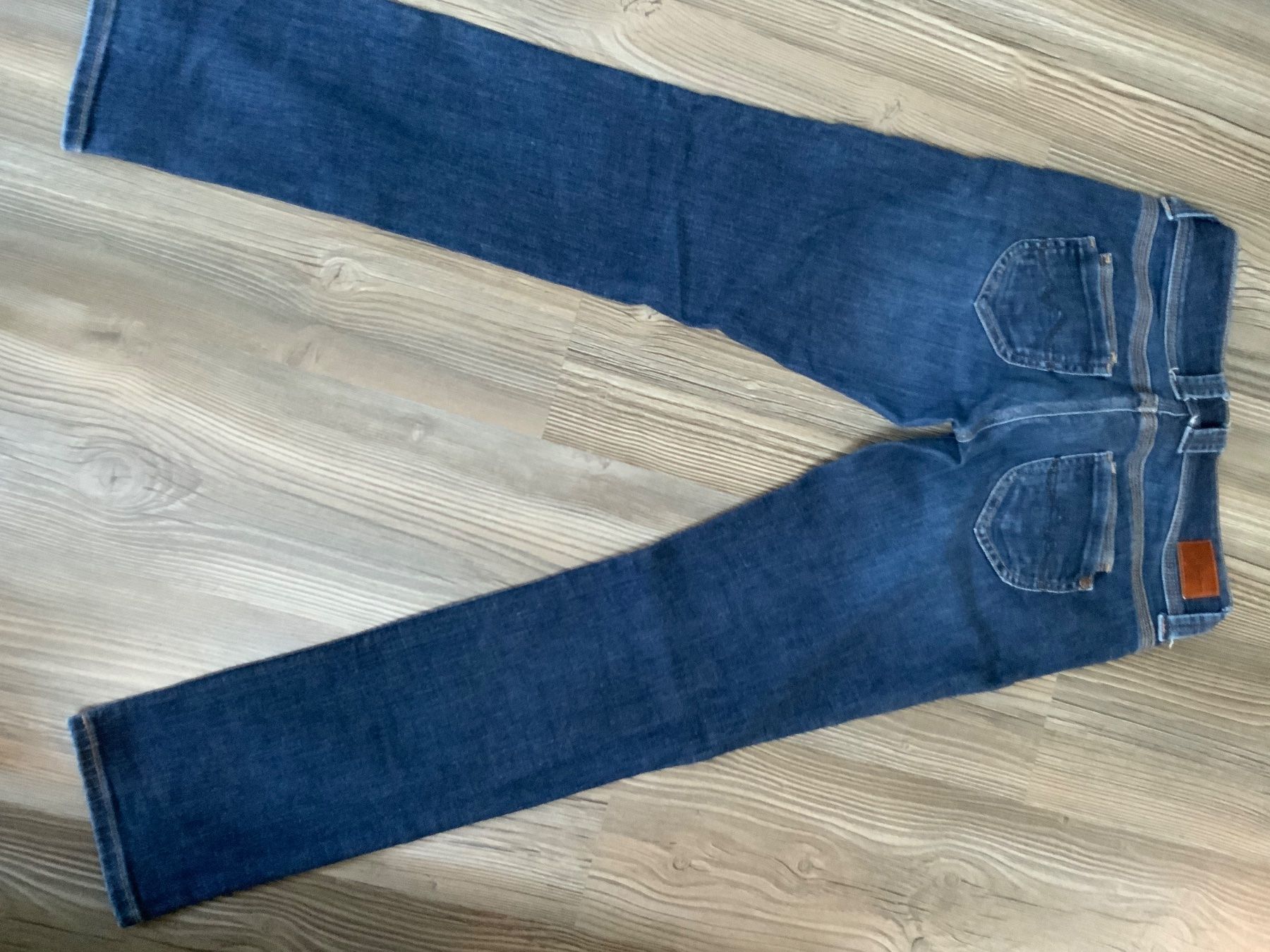 Pepe Jeans Jeans: Pepe Jeans Venus Gr. 29/32 – Gebraucht aus Einsiedeln von jojo2004 1