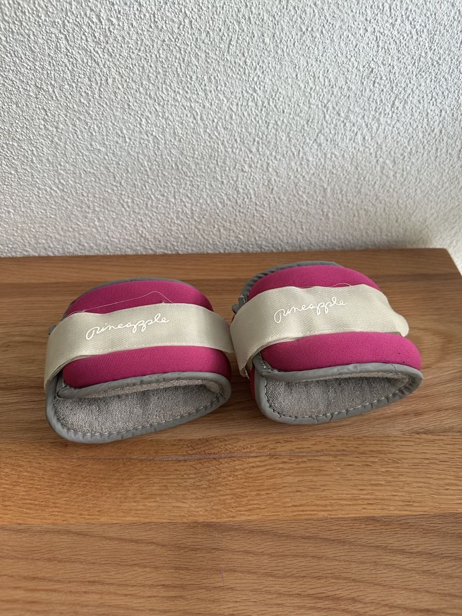 Hanteln & Gewichte: Ankle Weights Gewichtsmanschetten - 2 x 1.1 kg – Gebraucht aus Dübendorf von fre_bn6f