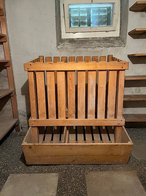 Scaffali: Kartoffelhurde / -Gestell – Usato da Untersiggenthal venduto da Vaukaa