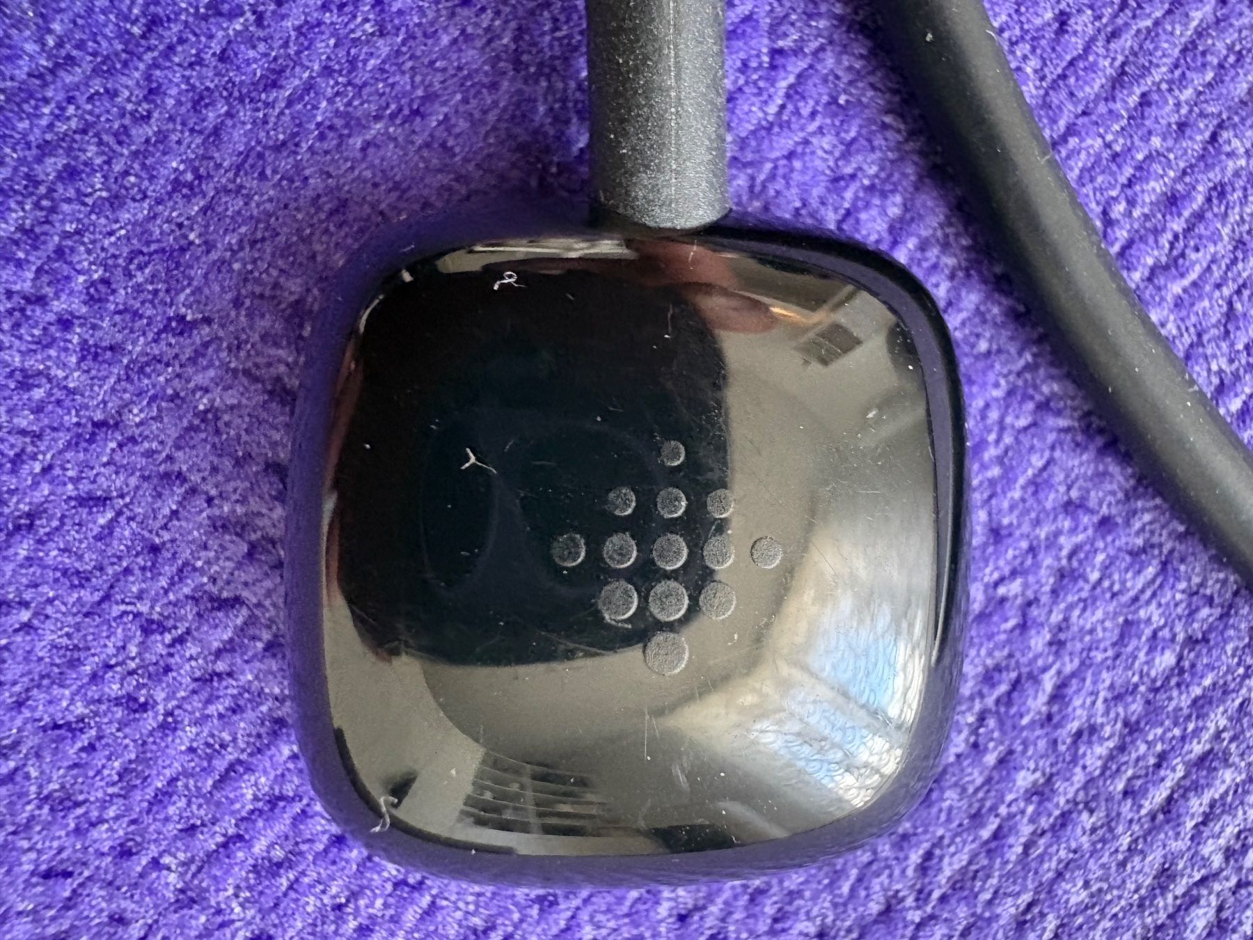 Fitbit Cavi: Ladekabel - Fitbit Versa 3 - Original – Usato da Oberwil BL venduto da nefret01 2