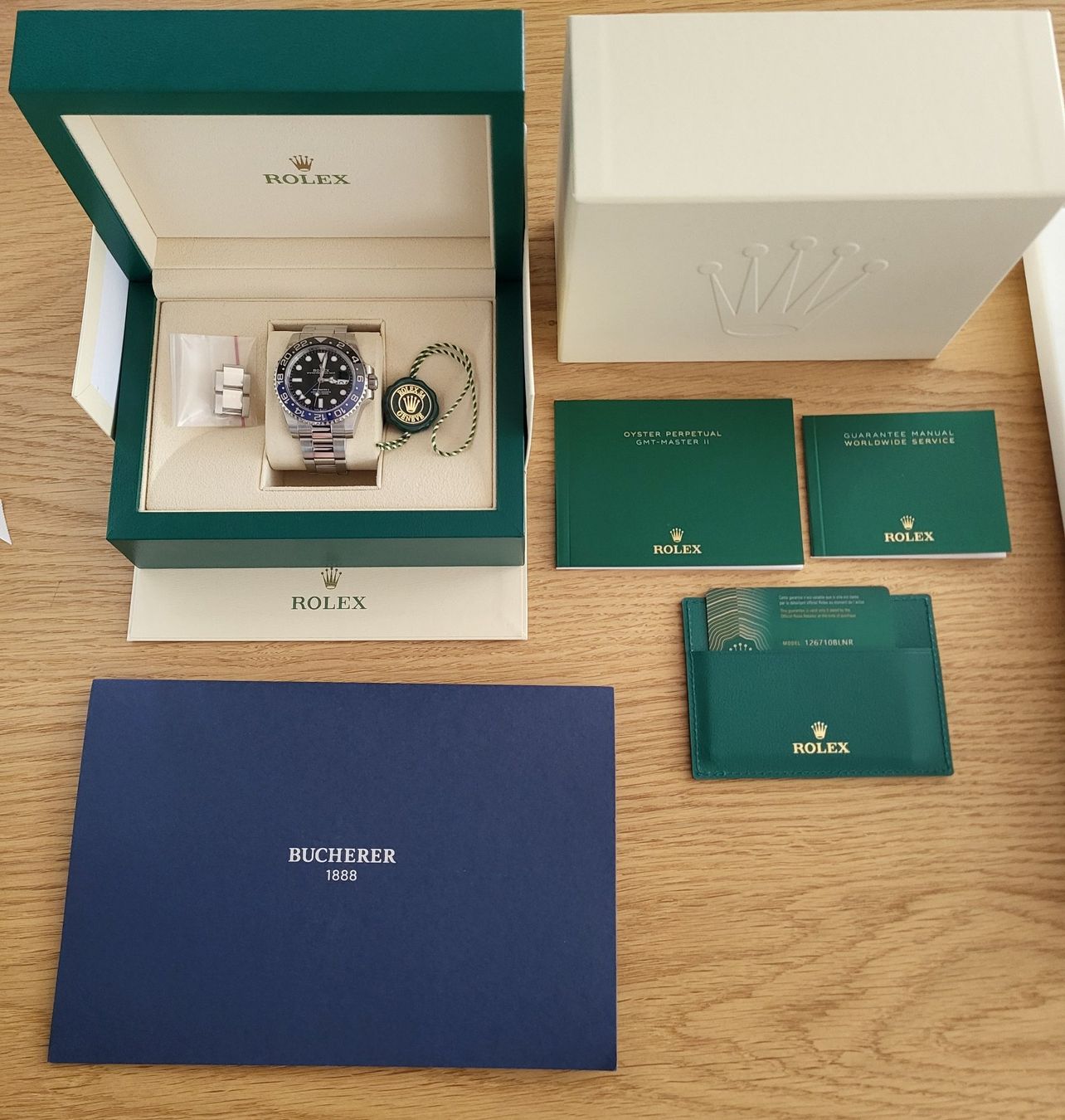 Rolex Orologi: Rolex GMT-Master II 126710BLNR Batman / Full Set / Bucherer – Usato da Dübendorf venduto da fgw85