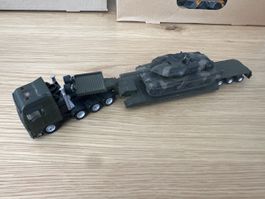 SIKU 1:87 Super - Schwertransport mit Panzer ab 9.-