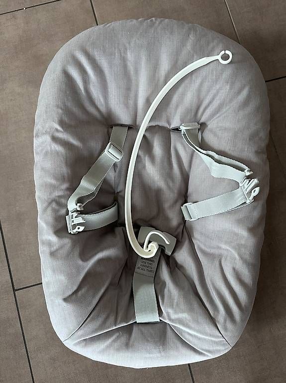 Stokke Seggioloni: Newbornschale von Stokke – Usato da Grosswangen venduto da ang_z82c 1