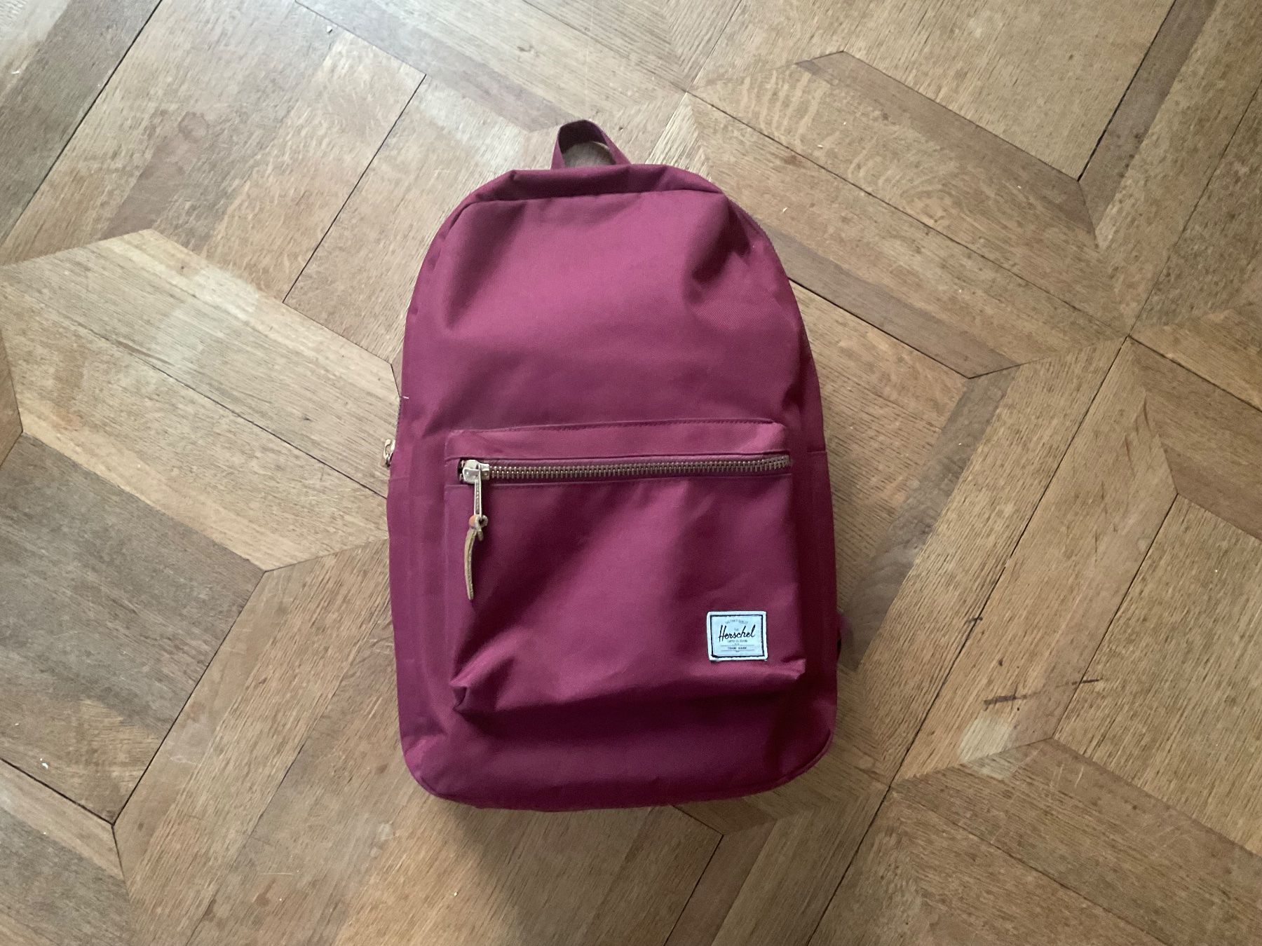 Herschel Rucksäcke: Herschel Rucksack bordeauxrot VERSAND 10.-. – Gebraucht aus Aarau von Galaktos 1