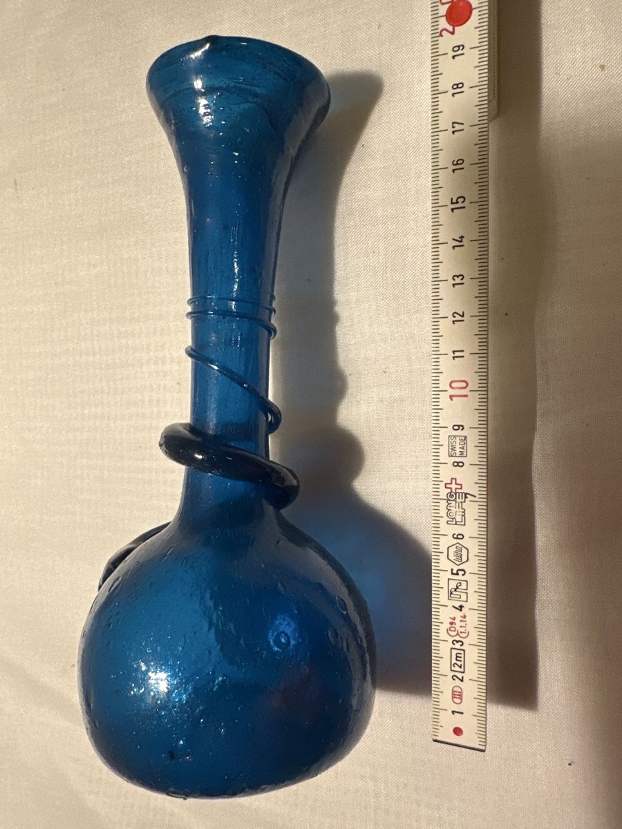 Vasi & Recipienti: Blaue Glasvase,  Vintage Deko – Usato da Zürich venduto da Chaeffeler 2