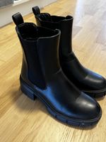 Schwarze Boots Gr. 40 -
