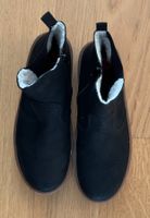Schwarze Winterboots, Gr. 39, warm gefüttert, neuwertig!