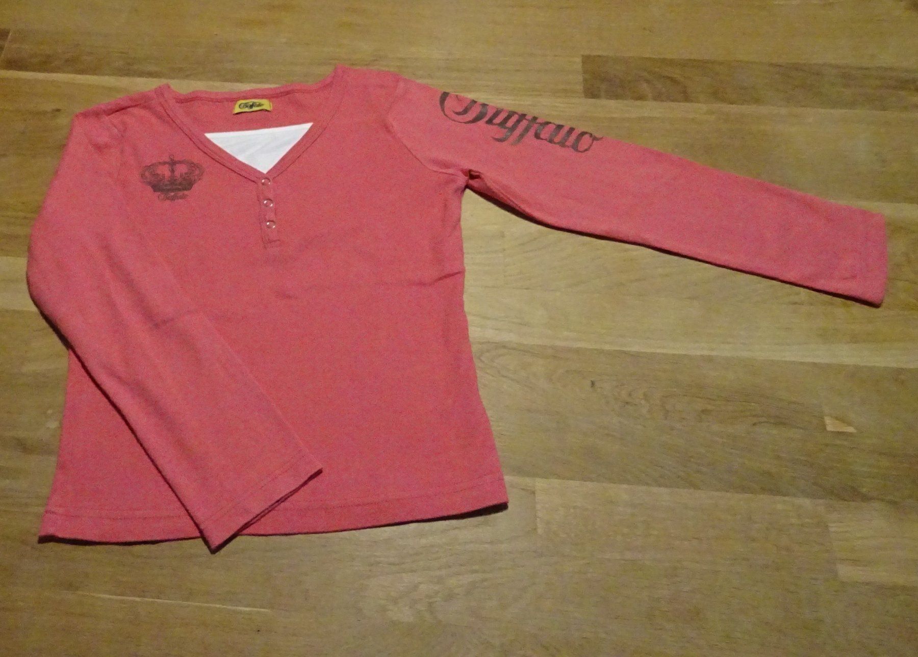 Pullover & Sweatshirts: Sweatshirt Gr. 140/146 – Gebraucht aus Urtenen-Schönbühl von Chaeppeler
