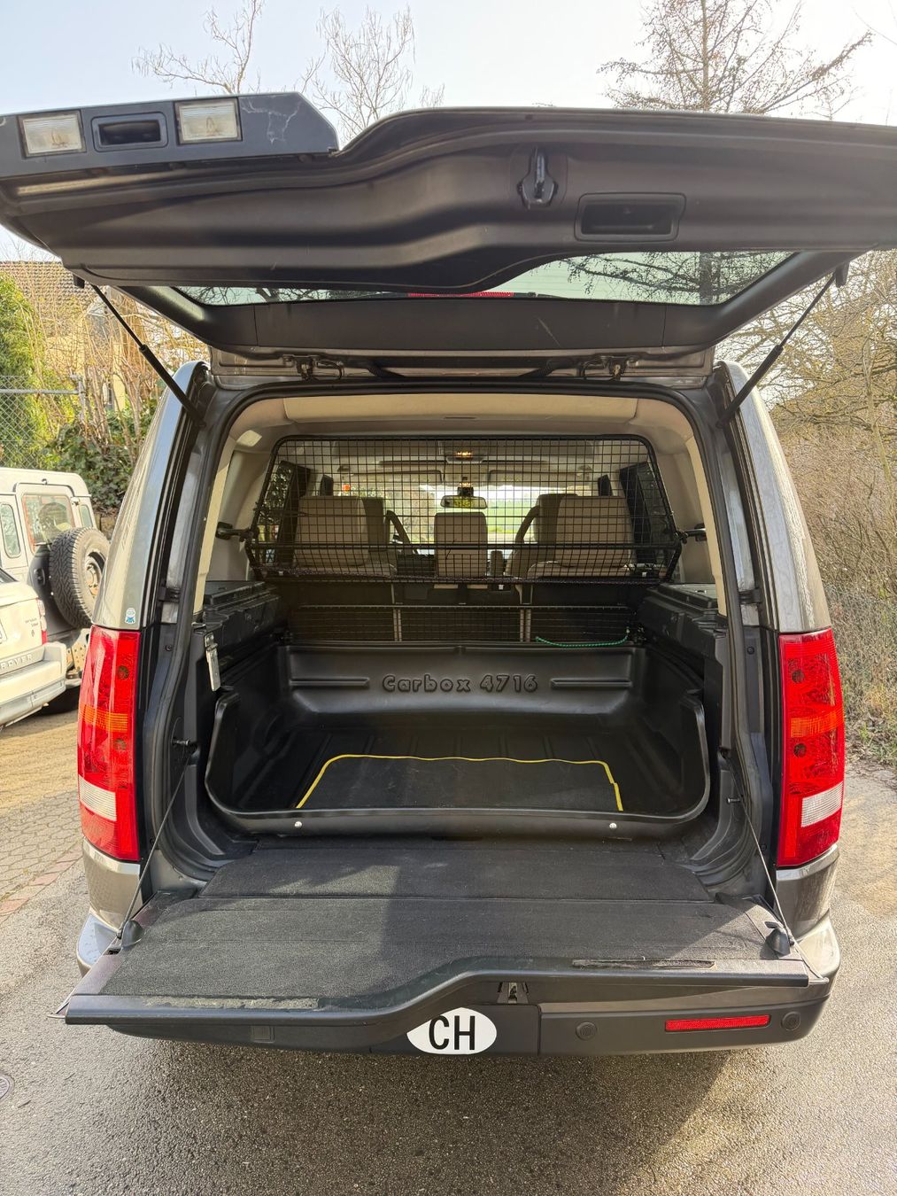 Land Rover Automobili: Land Rover Discovery 2.7 – Usato da Gempen venduto da Lawrence14 6