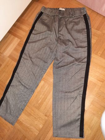 Stoffhose mit Gummizug super casual look