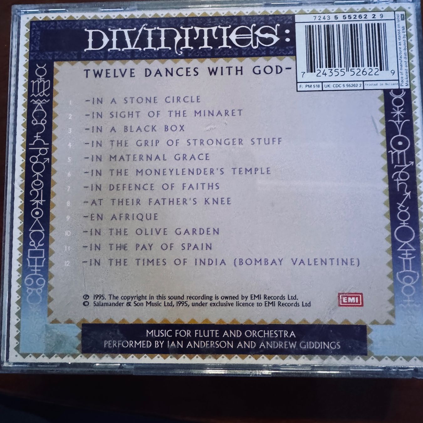 CDs: Ian Anderson CD "Divinities" – D'occasion à Merligen par barratt 1