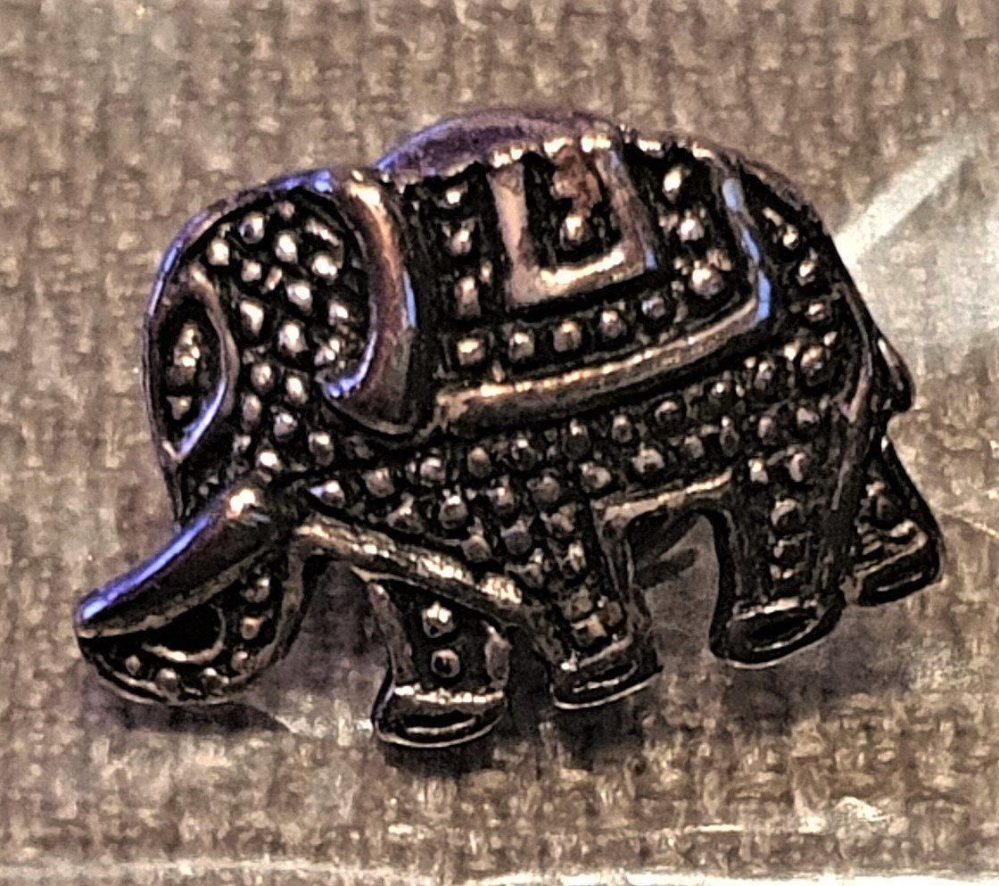 Statuette: A210 - Globus Glücks Elefant  versilbert – Usato da Reinach BL venduto da Boston-Verkauf