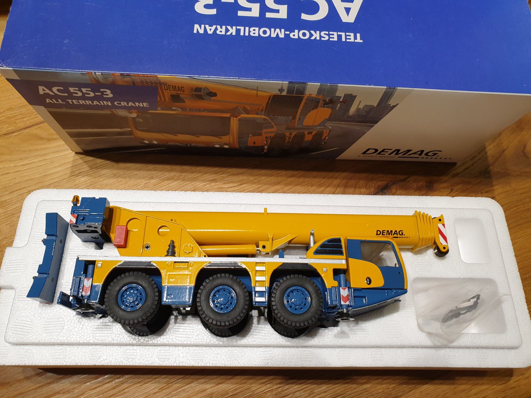 Conrad Kit di modellismo & Modellini statici: Demag AC55-3 Neu OVP – Nuovo e nell'imballaggio originale da Baar venduto da Liebherrbagger 1
