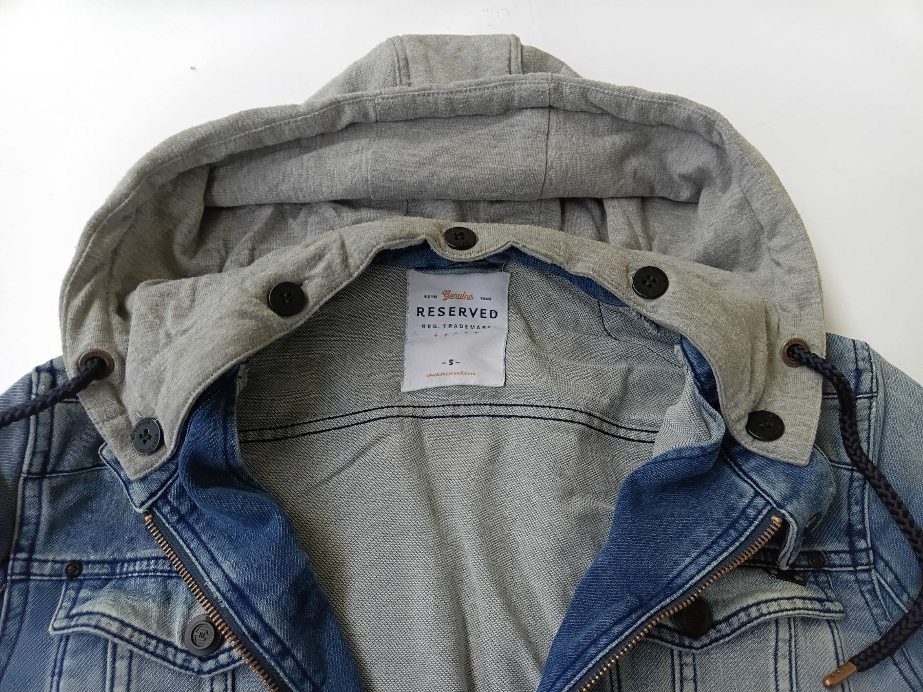 Giacche: Jeansjacke Reserved mit Kapuze – Nuovo (secondo la descrizione) da Wängi venduto da Ladys_First 4