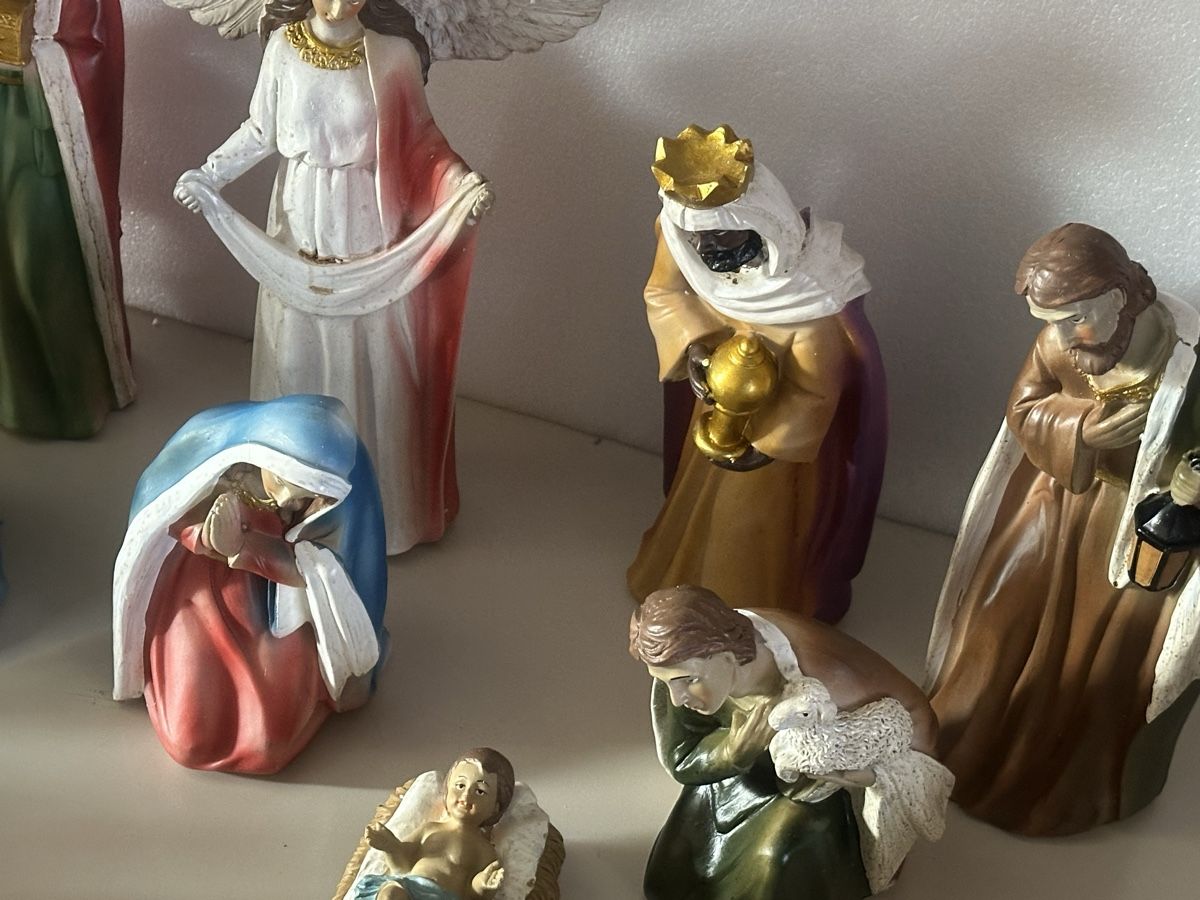 Statuette: Weihnachtskrippe Figuren Set – Usato da Deitingen venduto da Himhip 2