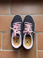 Nike Jordan Flight Court  blu scuro/rosa  taglia 40