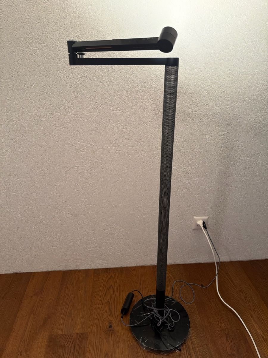 Lampade: Dyson Lamp – Nuovo (secondo la descrizione) da Brütten venduto da The_Nik7733 1