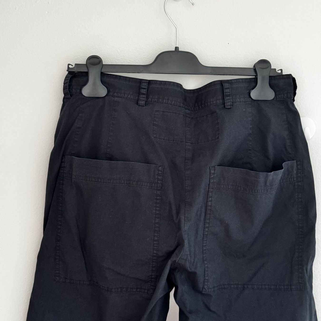 Pantaloni: Hose schwarz – Usato da Mörschwil venduto da Mirka019 1
