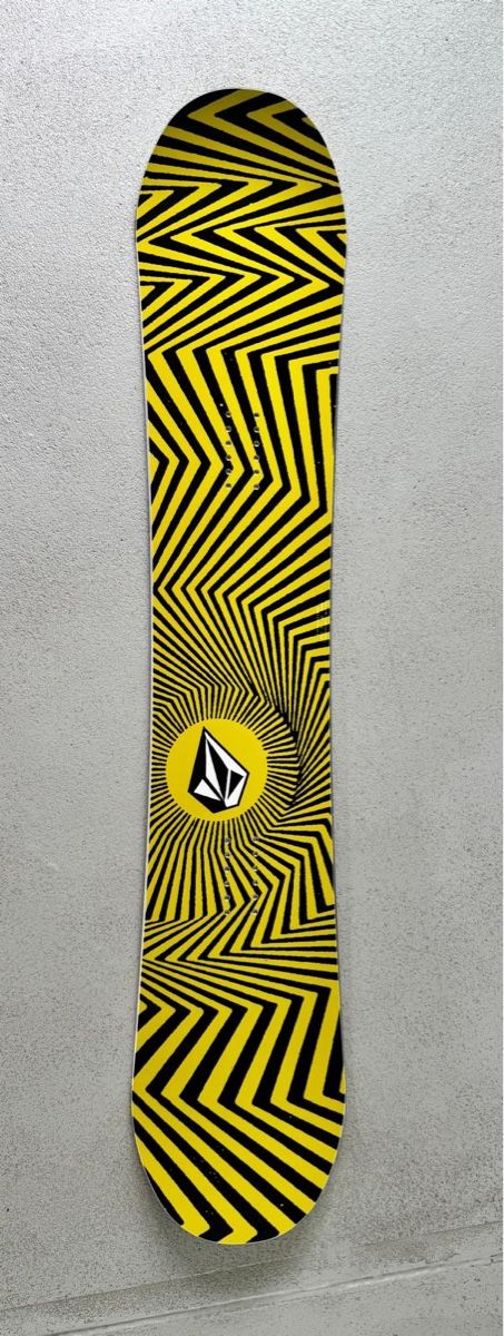 Board: Snowboard Volcom Rare – Nuovo e nell'imballaggio originale da Bulle venduto da Marjory
