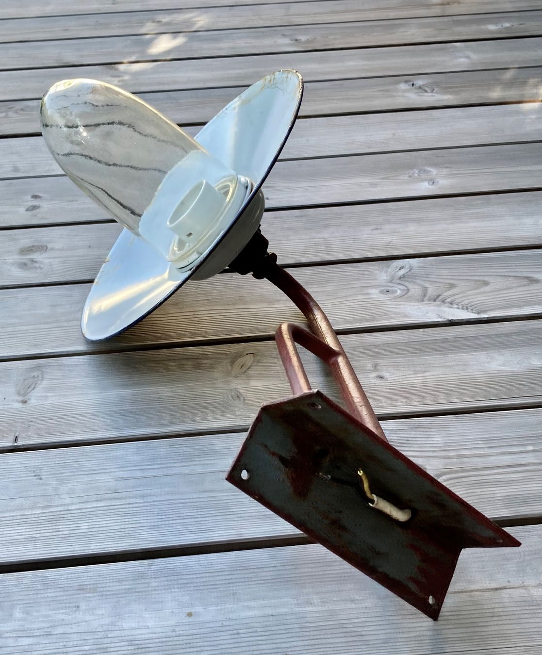 Lampade: einfache antike Industrie Aussenlampe / Wandlampe – Usato da Lüchingen venduto da Eeizo 5
