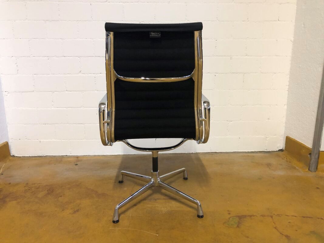 Vitra Sedie: Vitra EA 112 drehbar – Usato da St. Gallen venduto da MSMoebelhandel 3