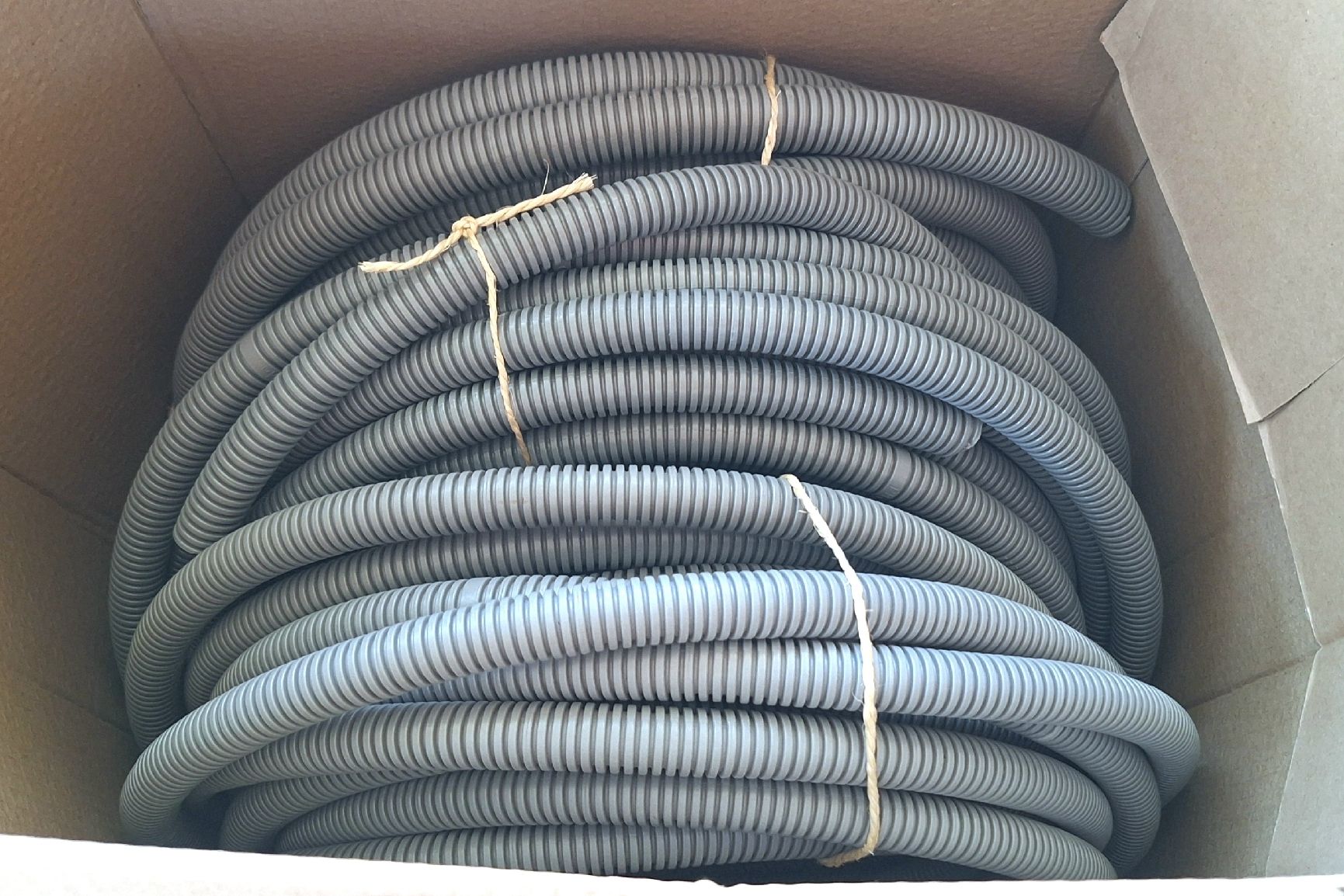 Tubi & Tubi flessibili: Profi Flex Panzer Wellrohr 20mm +16mm  – Usato da Emmenbrücke venduto da abu_9mj8 1