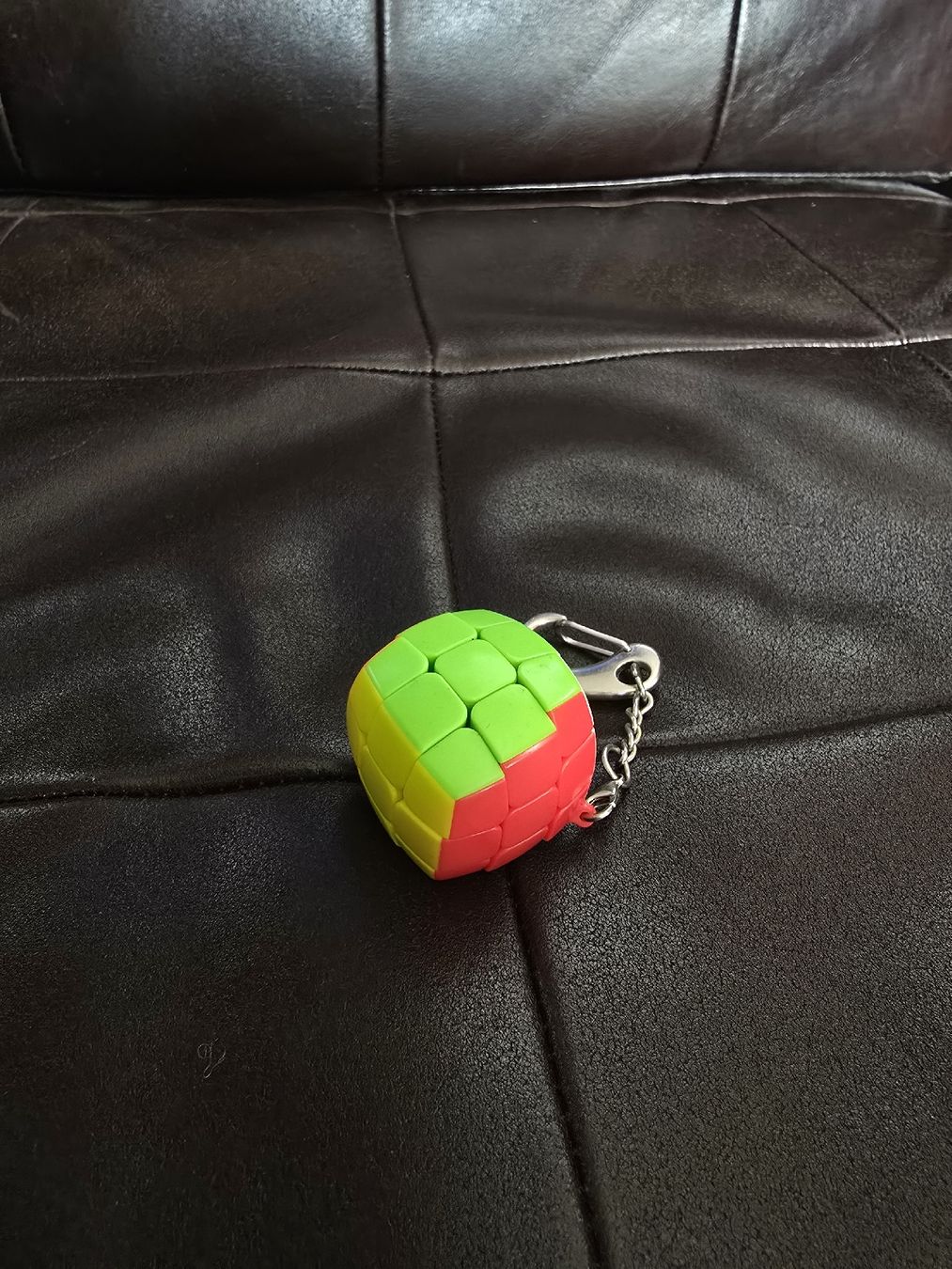 Rubik's Giochi: Mini Rubik's Cube Schlüsselanhänger – Nuovo (secondo la descrizione) da Bronschhofen venduto da dvnb