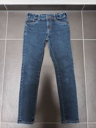Mädchen Jeans Gr. 146