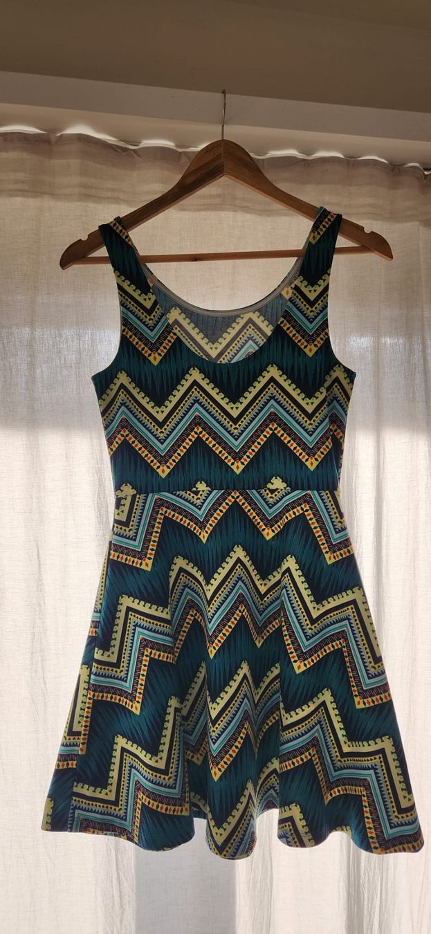 H&M Vestiti: Schöne Afro kleid Farbig! – Usato da Zürich venduto da syl_bhd2 2