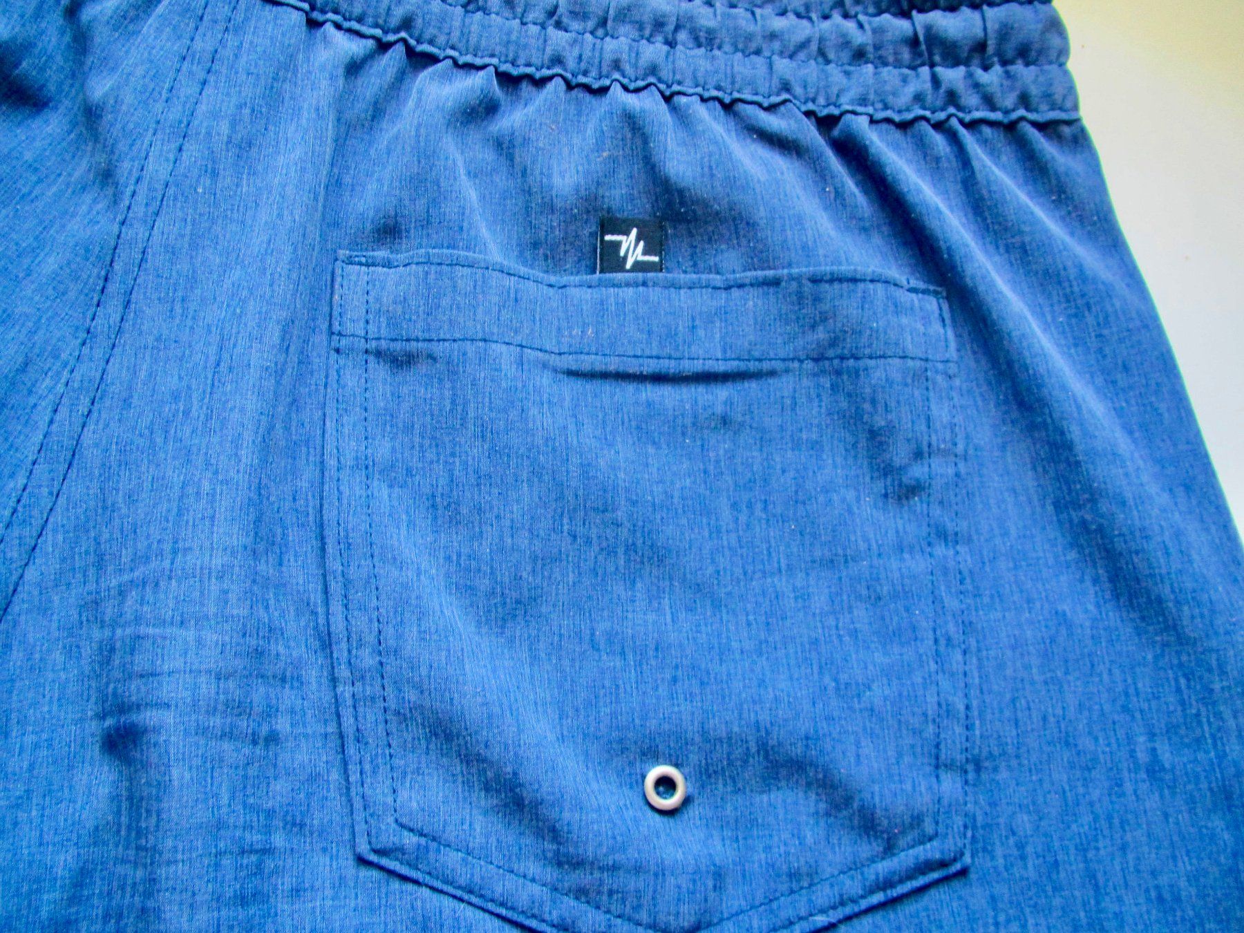 Pantaloni: SHORT MARC ALAIN NEUF – Nuovo (secondo la descrizione) da Murten venduto da Selliot 3