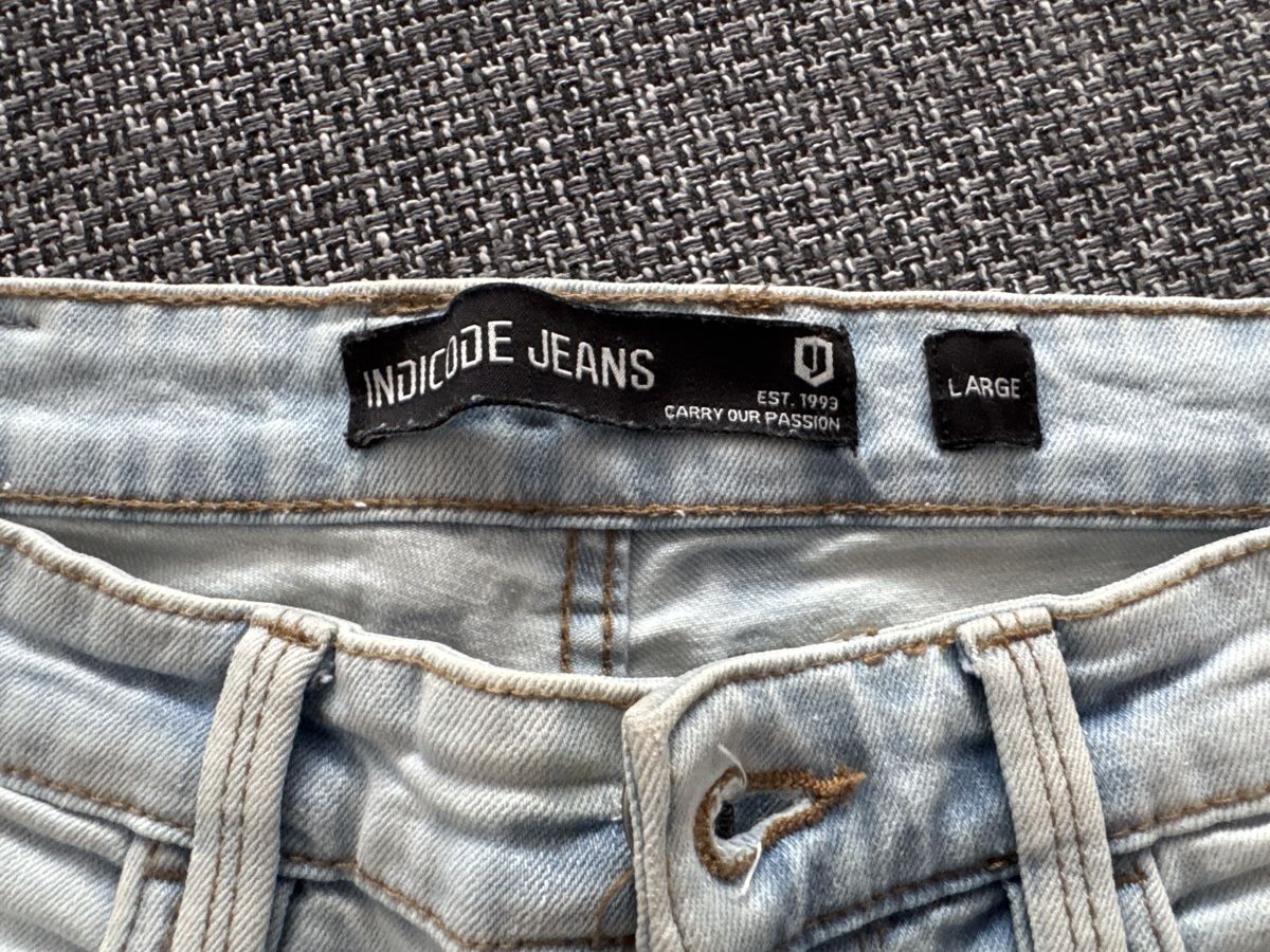 Jeans: INDICODE JEANS Shorts Grösse L – Gebraucht aus Wettswil von GP_18 3