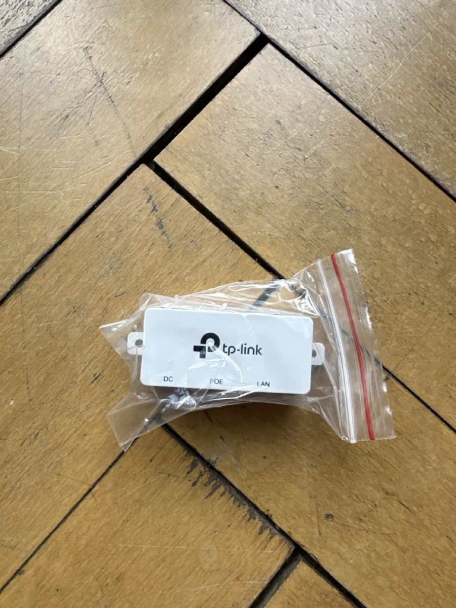 TP-Link Unità & Adattatore: TP-Link PoE Injector TL-POE150E Adapter – Nuovo (secondo la descrizione) da Zürich venduto da justus_grabowsky