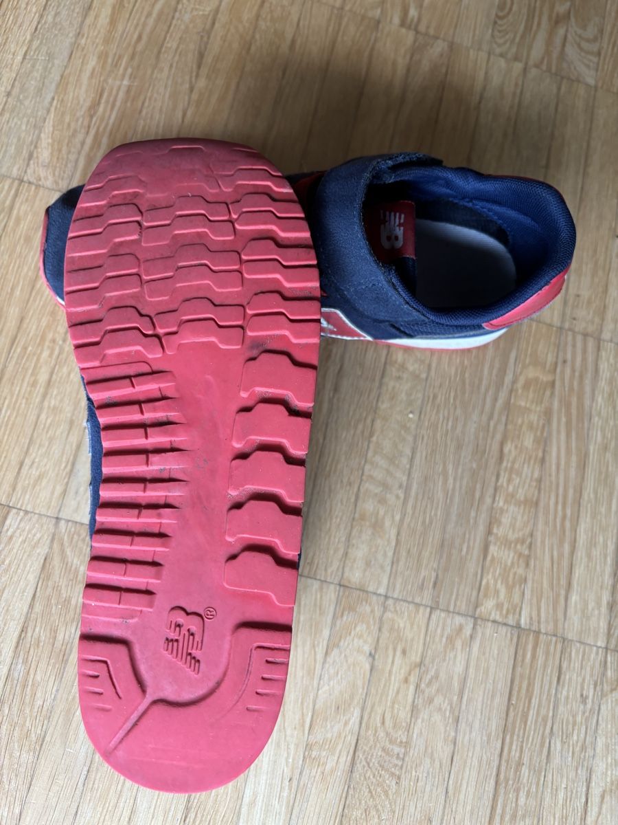 New Balance Scarpe per ragazzi: New Balance Sneaker in Gr. 36 – Usato da Riehen venduto da BS4000 2