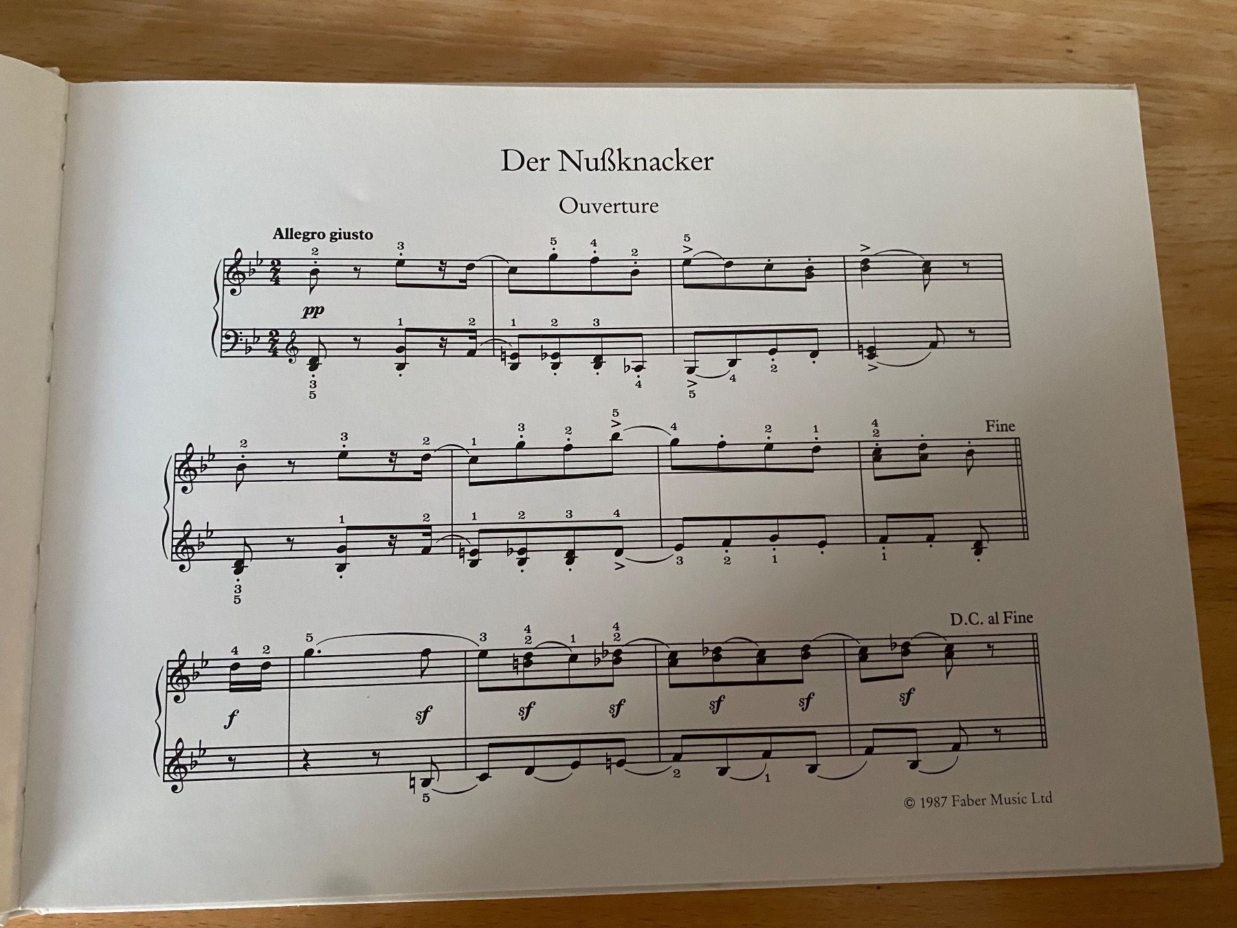 Libri: Der Nussknacker/ein Bilderbuch mit Musik - Max Kruse – Usato da Schwarzenburg venduto da Michellu 5