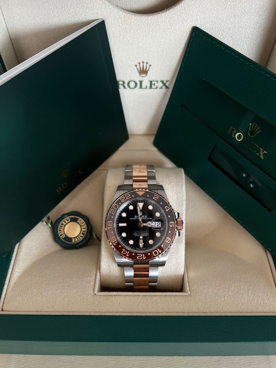 Rolex Orologi: Rolex Gmt-Master Rootbeer  – Nuovo (secondo la descrizione) da Belp venduto da Nike-