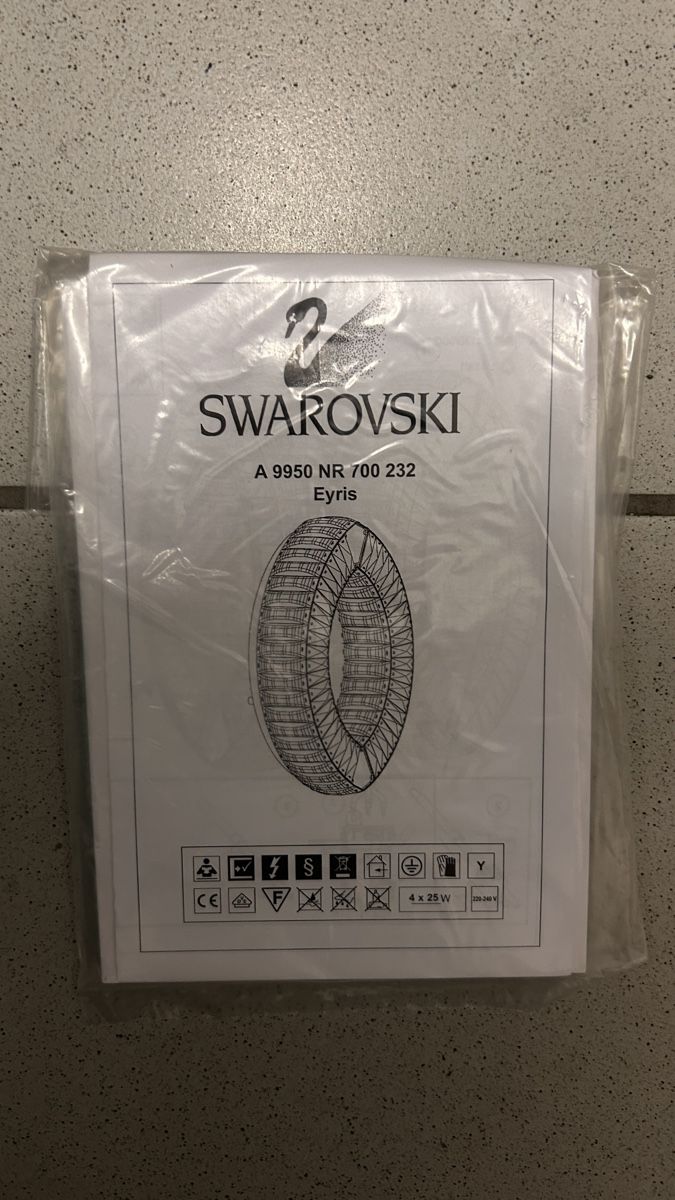 Lampes: Kristall Leuchter Swarovski  – Neuf (Voir description) à Balzers par suplery 2