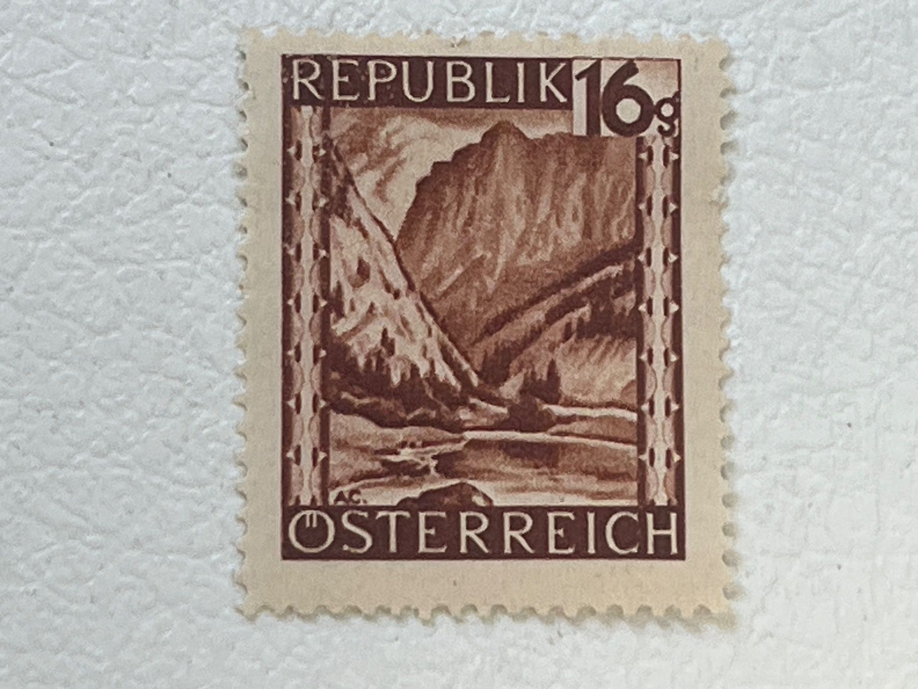 Tutti i francobolli: Österreich Briefmarke – Usato da Chiasso venduto da AzenYa