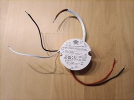 Neuer LED Trafo SRPY-2305N-15CC200-700 15W 200-700mA