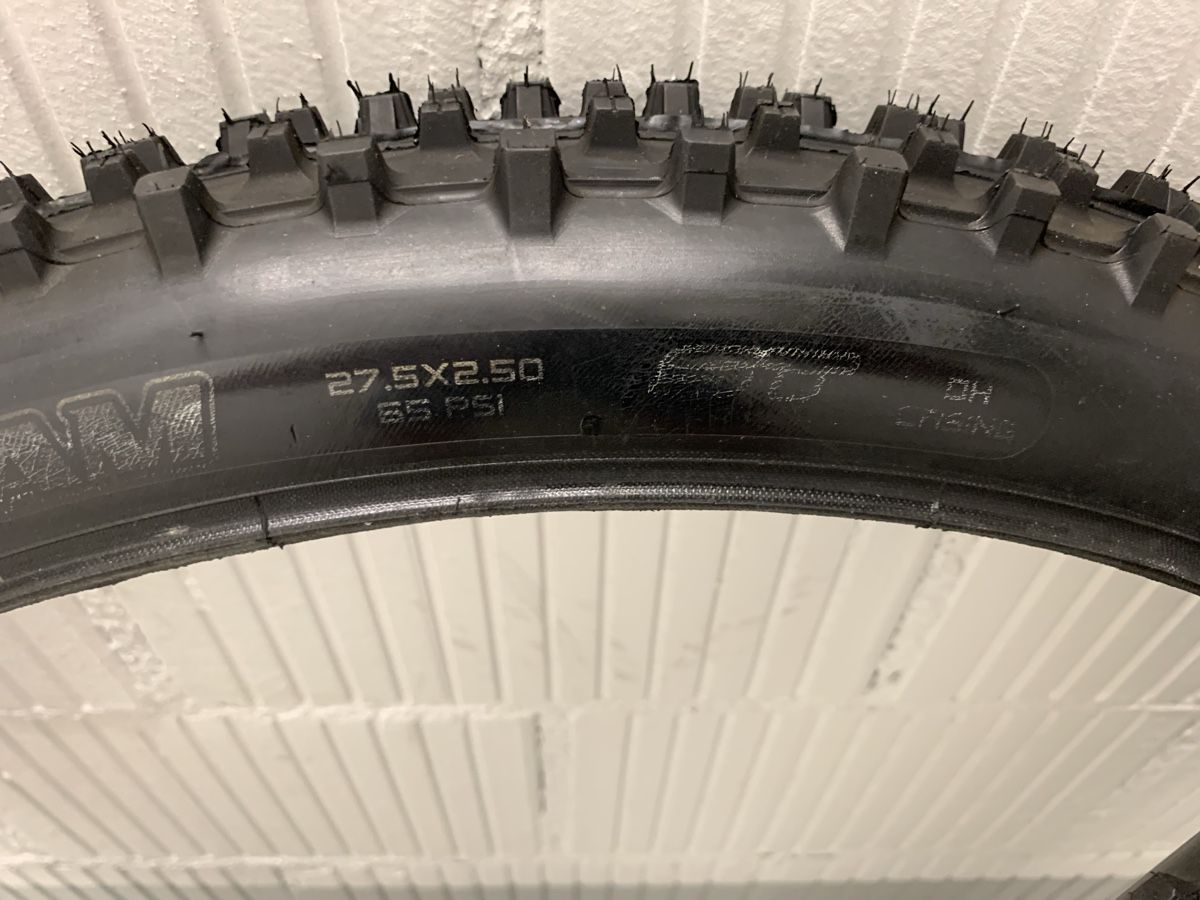Pneumatici & Ruote complete: Maxxis Wetscream 27.5 x 2.50 – Usato da Rikon im Tösstal venduto da Cosi72 1